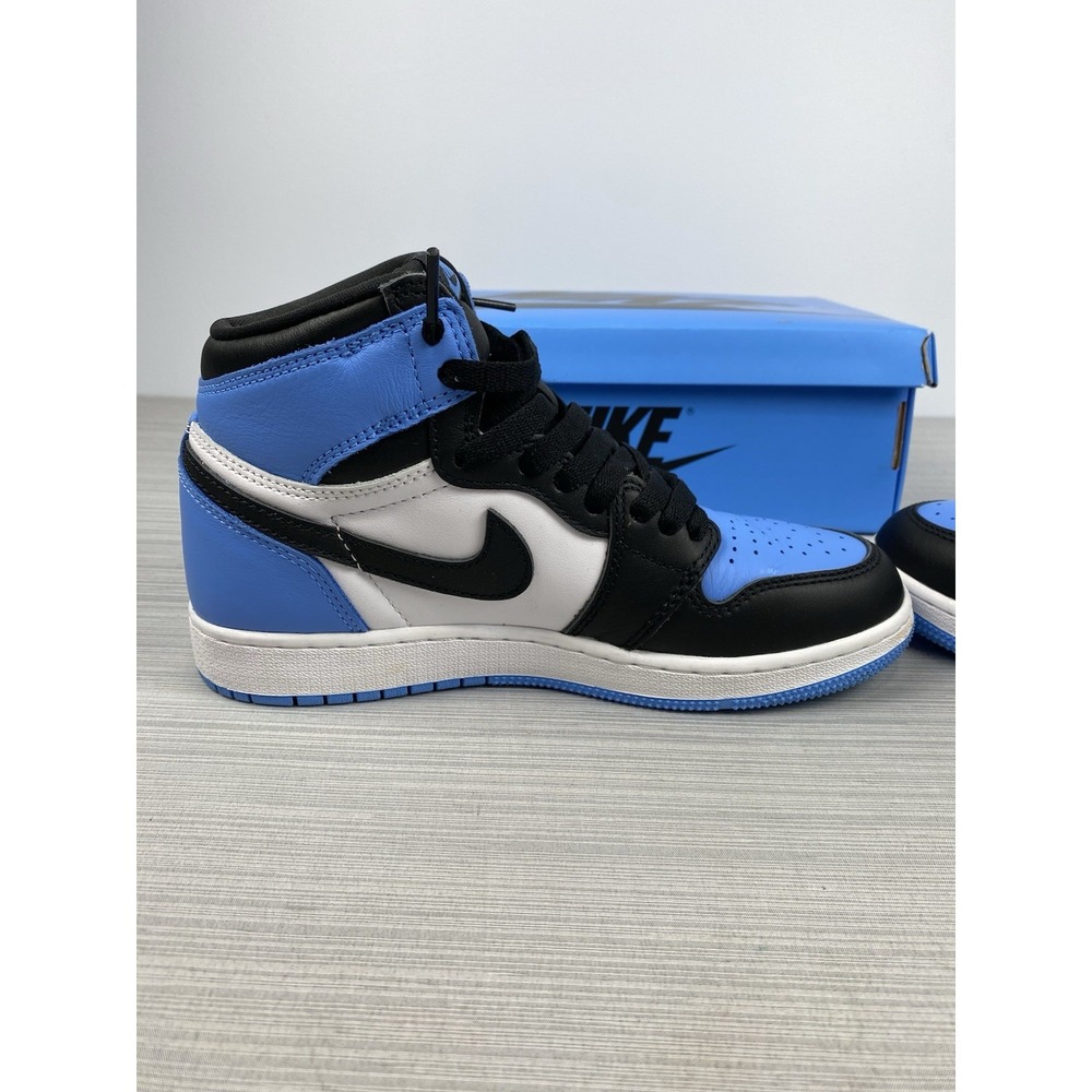 Size 4.5 (GS) - Jordan 1 High Retro OG UNC Toe FD1437 400 EXCELLENT CONDITION - Picture 6 of 10